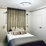 アパート Apartamant Oaza Ii *